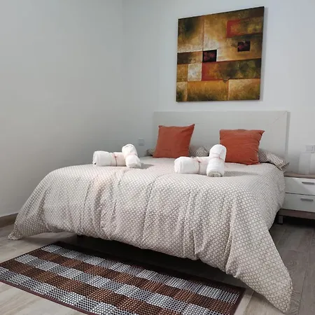 Casa Piramide 1 Terraza Y Parking Privado 이코드레로스비노스