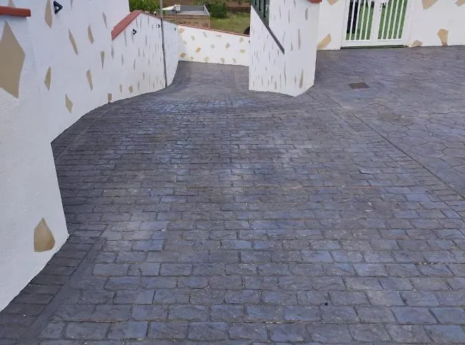 Dom wakacyjny Casa Piramide 1 Terraza Y Parking Privado *